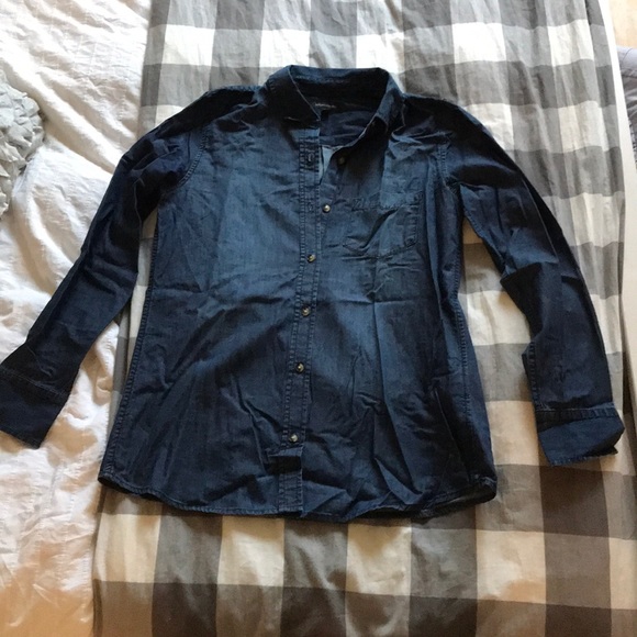 Jean button down - Picture 1 of 2